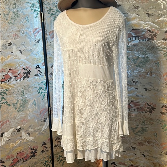 PAPILLION LINED TUNIC KNIT FLORAL SHEERE  TEXTURE BLOCK, CREAM SZ M - Picture 1 of 16